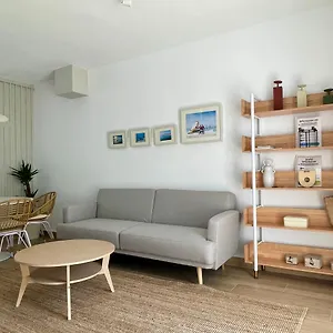 https://adosado-en-calle-nereida.es-andalucia.com
