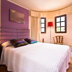https://casa-teiga.puertodelcarmen-hotels.org
